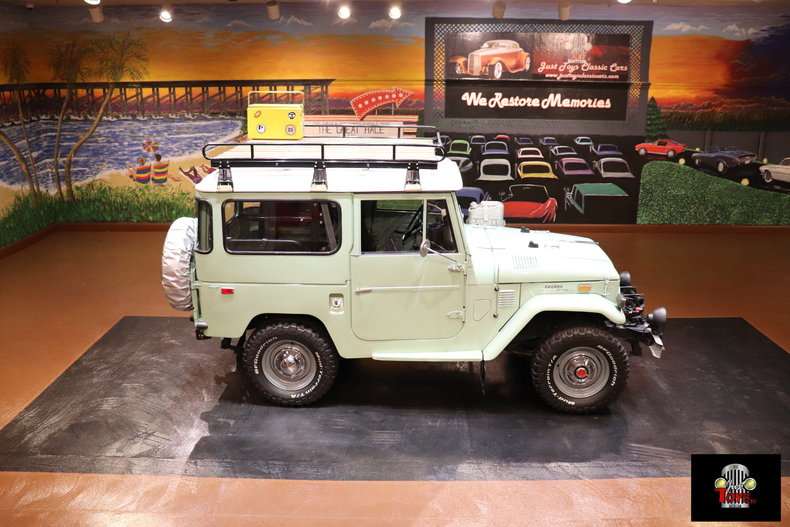 1974 Toyota FJ40