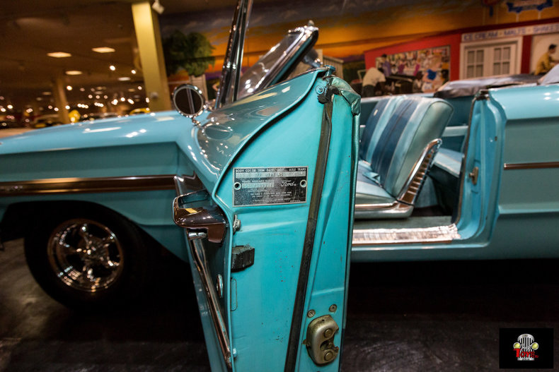 1964 Ford Galaxie 500 Convertible
