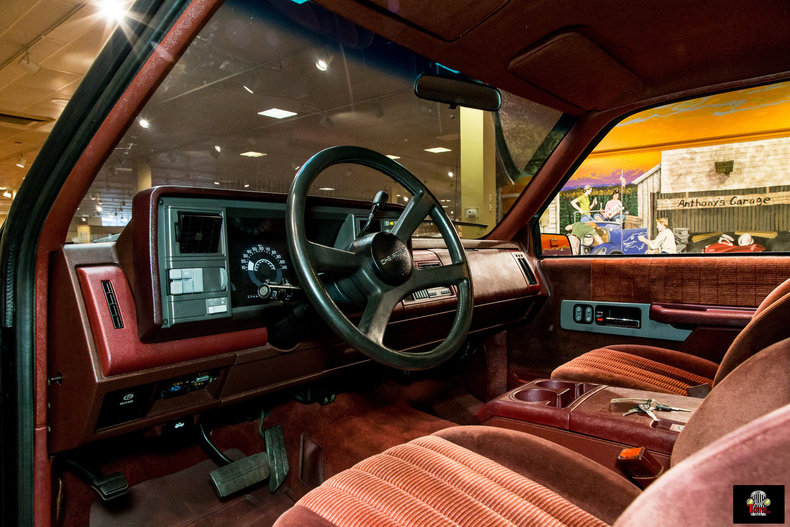 1990 Chevrolet Truck