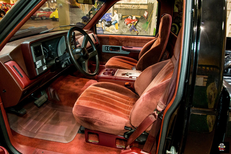 1990 Chevrolet Truck