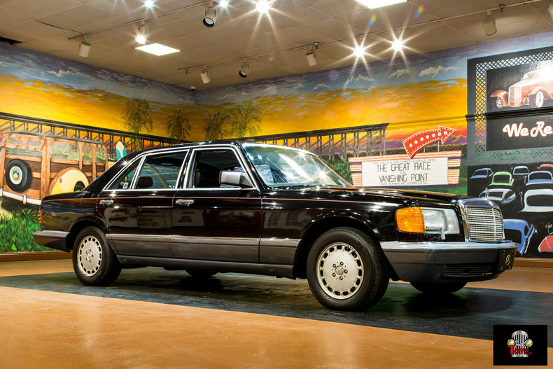 1990 Mercedes-Benz 560