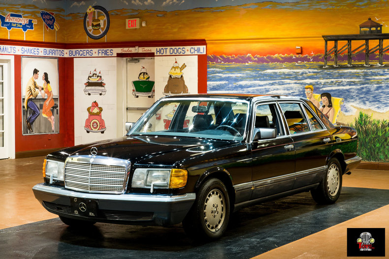 1990 Mercedes-Benz 560