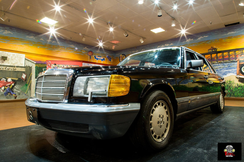 1990 Mercedes-Benz 560