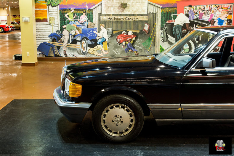 1990 Mercedes-Benz 560