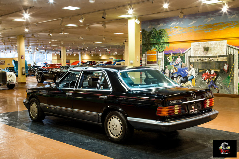 1990 Mercedes-Benz 560