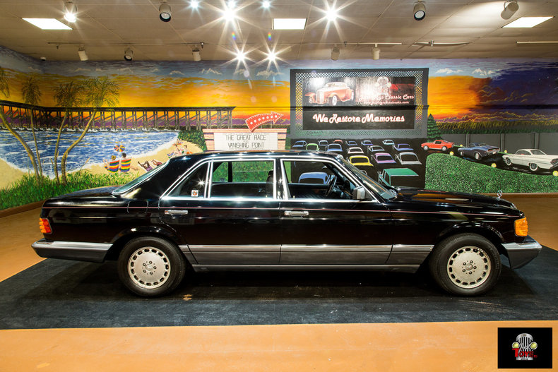 1990 Mercedes-Benz 560