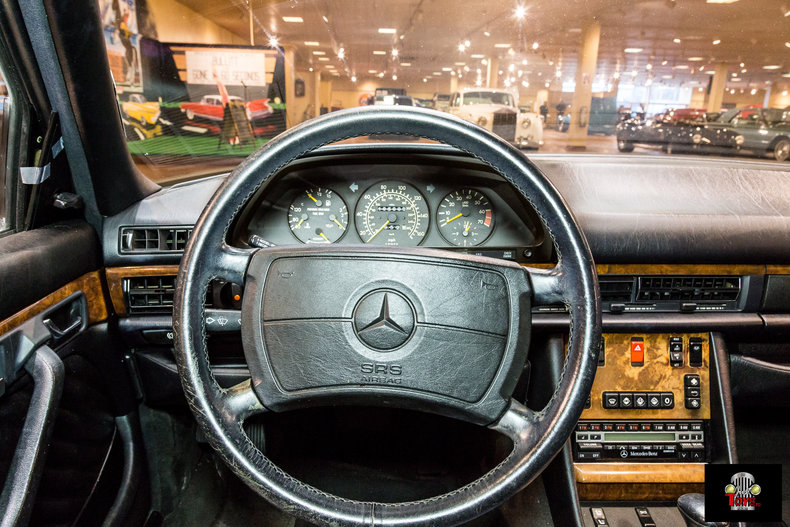 1990 Mercedes-Benz 560