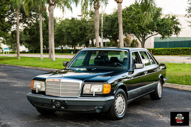 1990 Mercedes-Benz 560