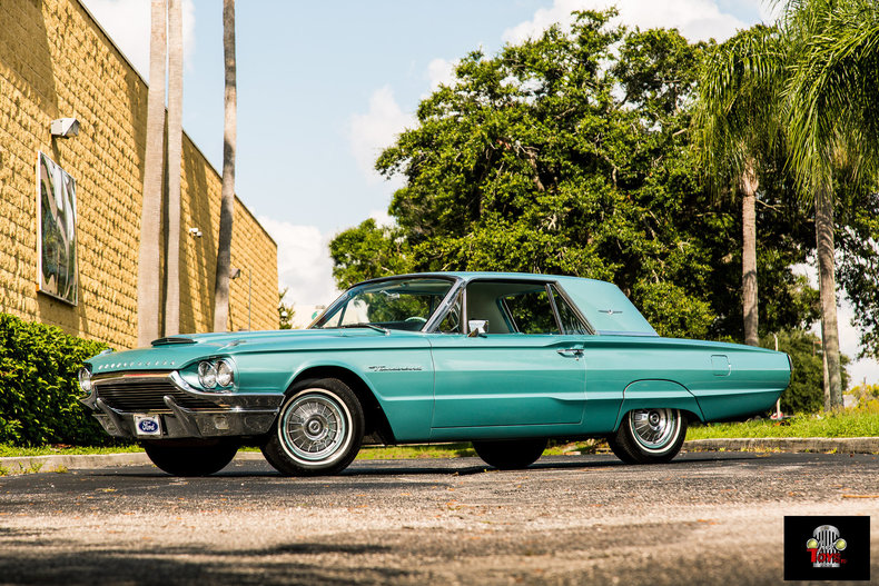 1964 Ford Thunderbird