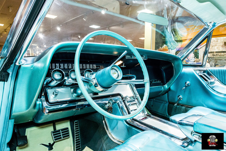 1964 Ford Thunderbird