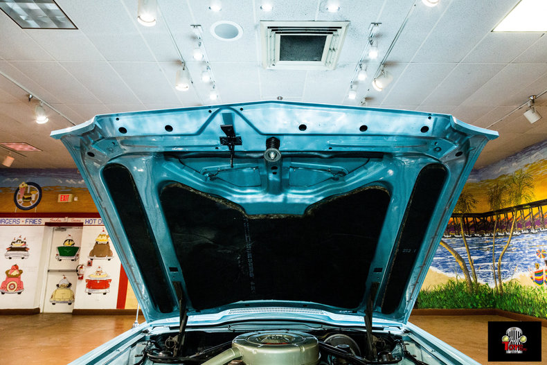 1964 Ford Thunderbird