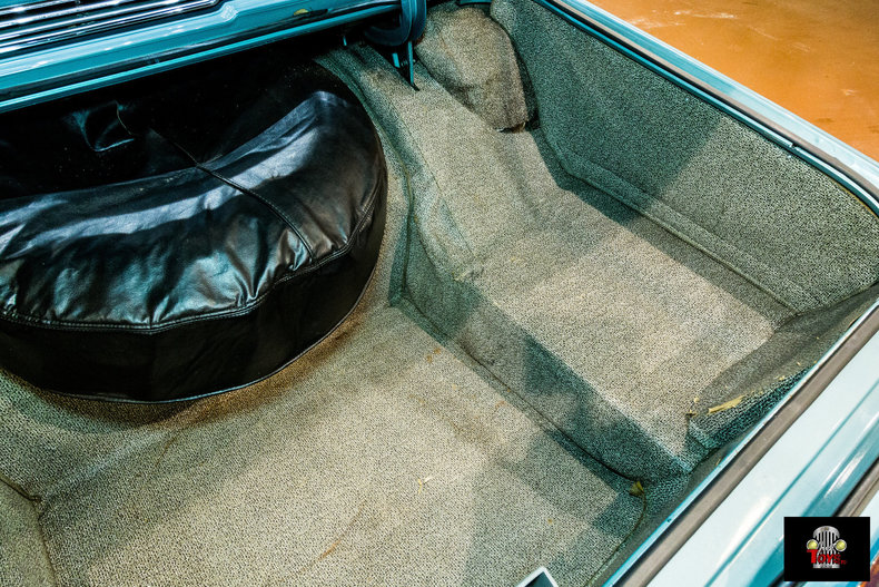 1964 Ford Thunderbird