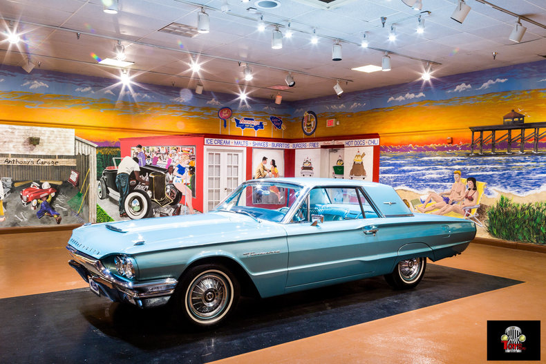 1964 Ford Thunderbird