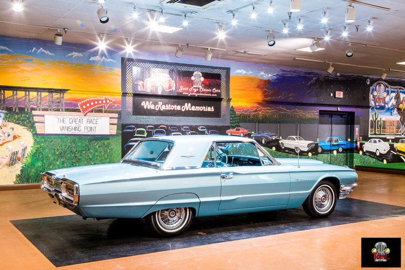 1964 Ford Thunderbird