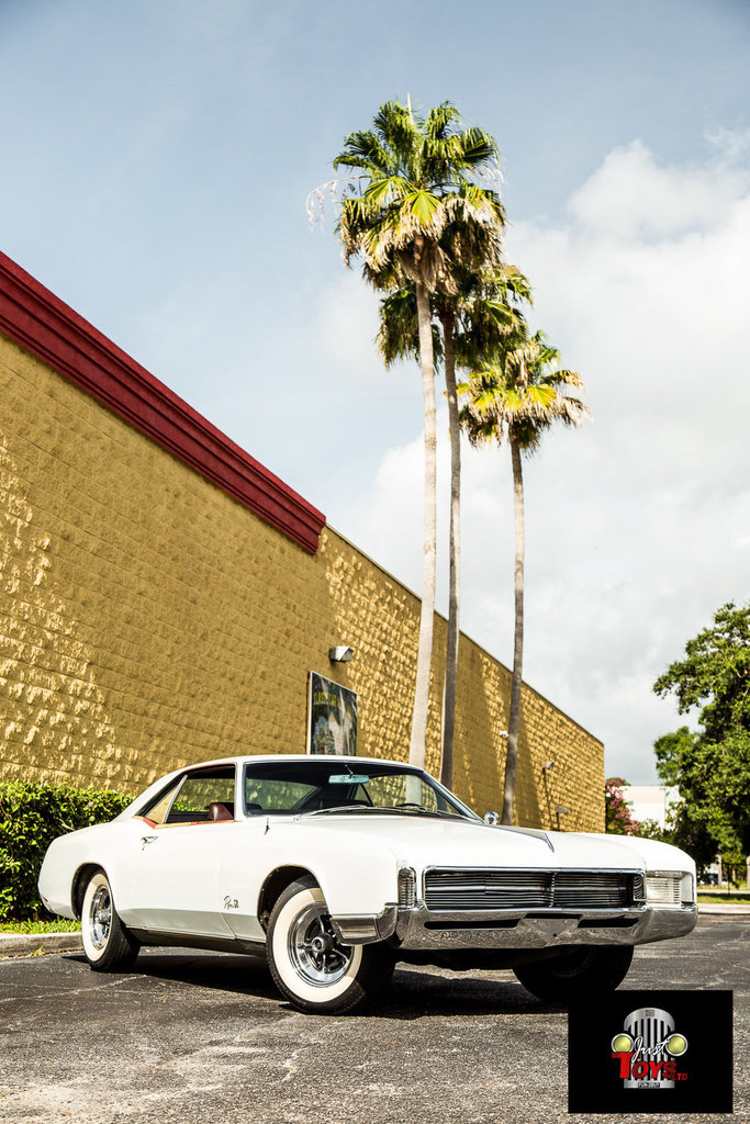 1966 Buick Riviera