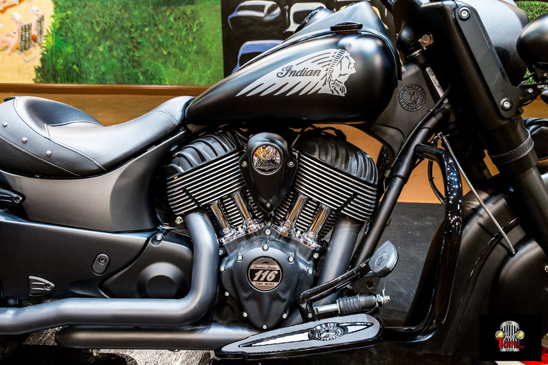 2017 Indian Dark Horse