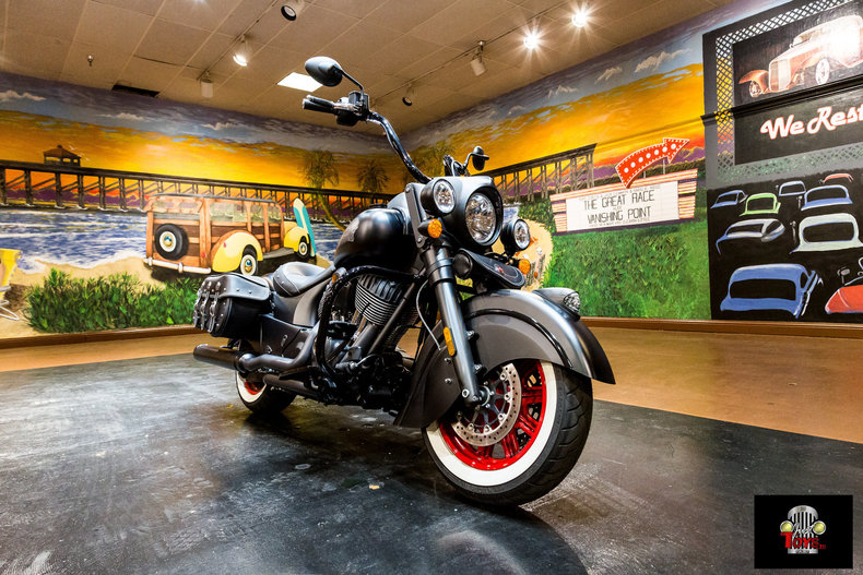 2017 Indian Dark Horse
