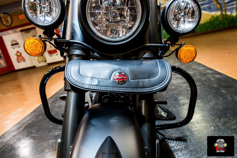 2017 Indian Dark Horse