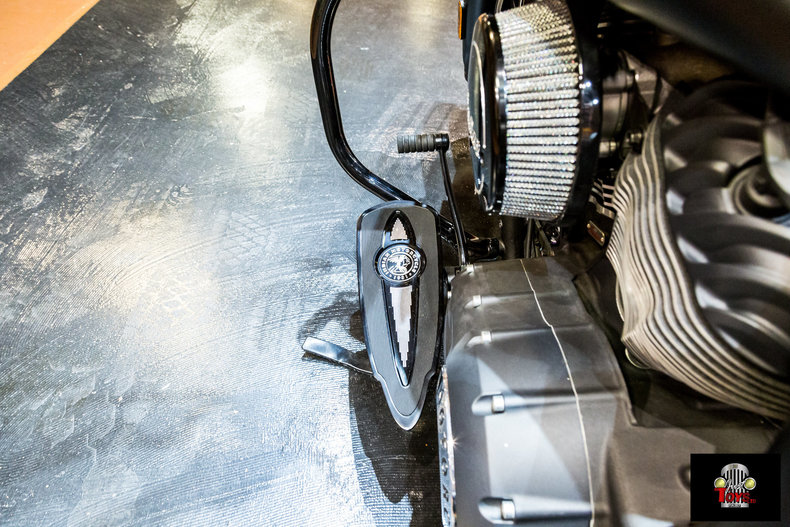 2017 Indian Dark Horse
