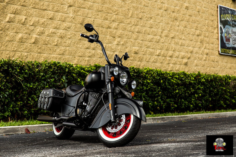 2017 Indian Dark Horse
