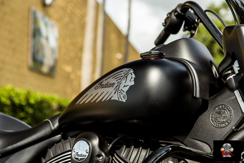 2017 Indian Dark Horse