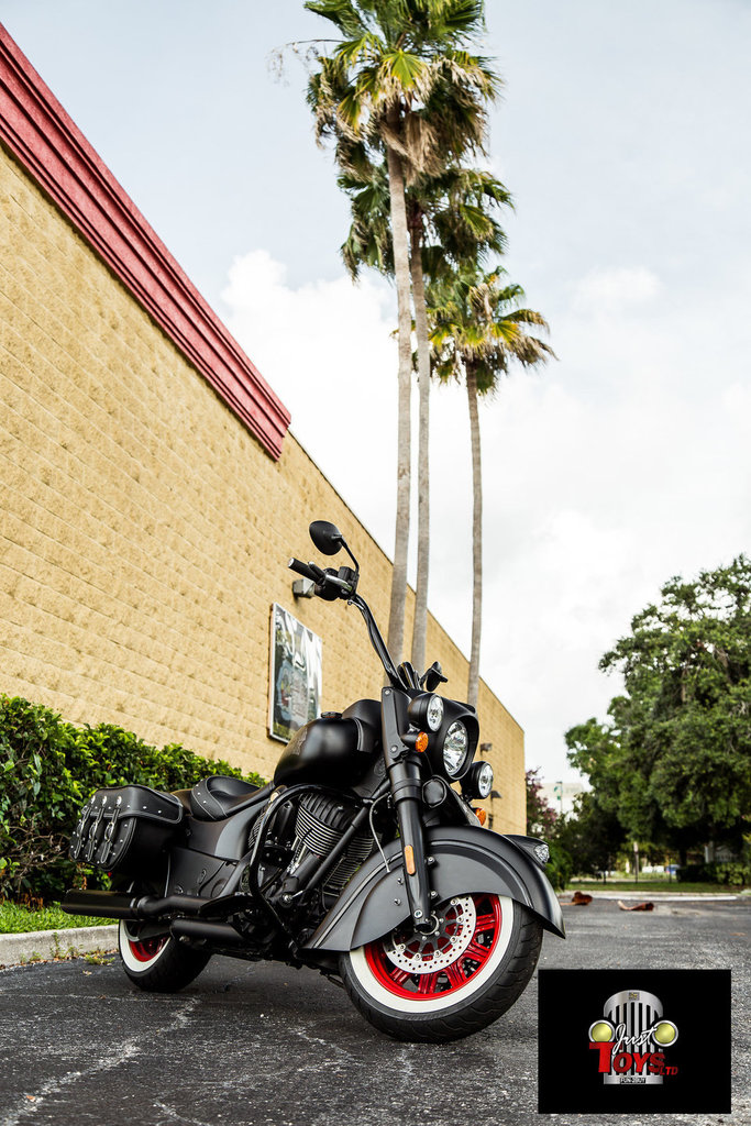 2017 Indian Dark Horse