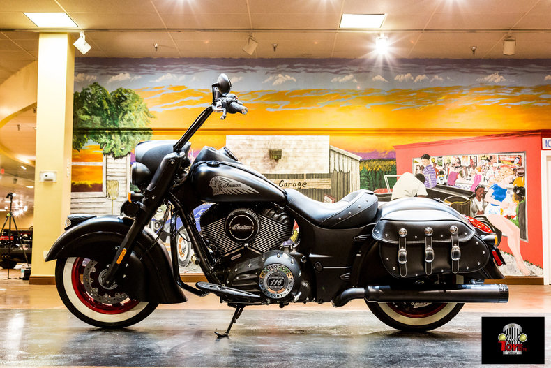 2017 Indian Dark Horse