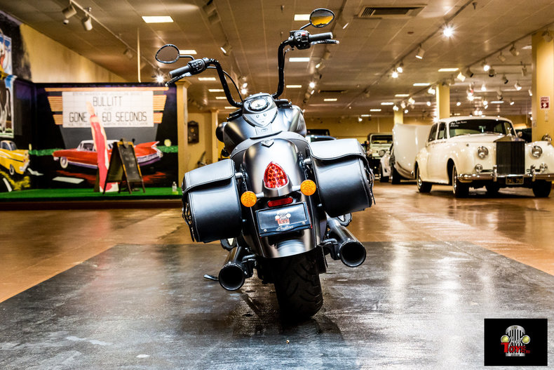 2017 Indian Dark Horse