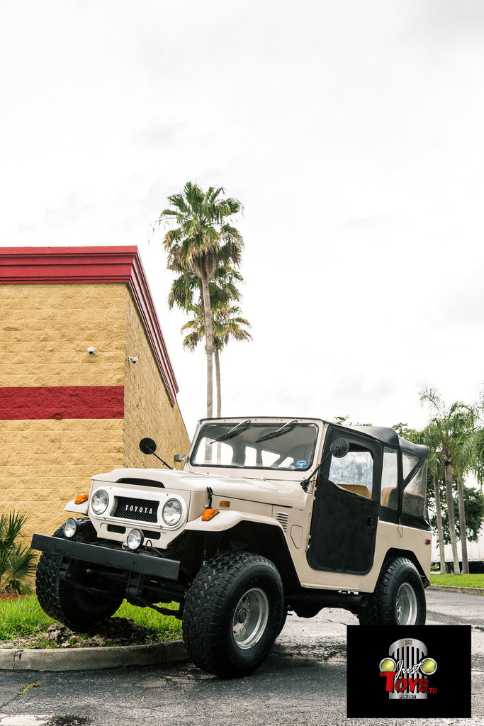 1974 Toyota FJ40