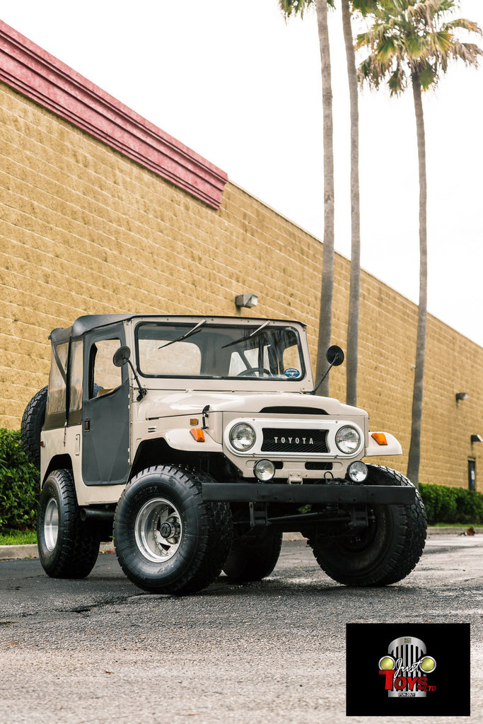 1974 Toyota FJ40