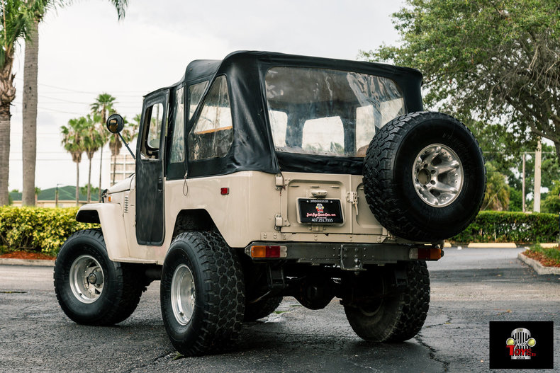 1974 Toyota FJ40