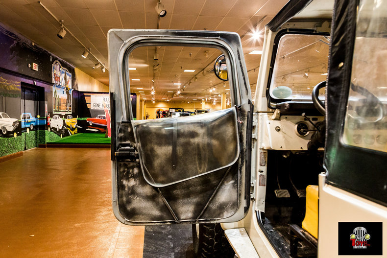 1974 Toyota FJ40