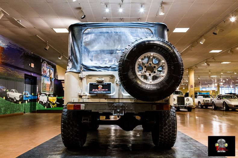 1974 Toyota FJ40