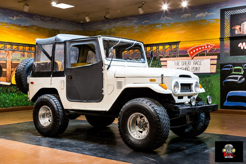 1974 Toyota FJ40