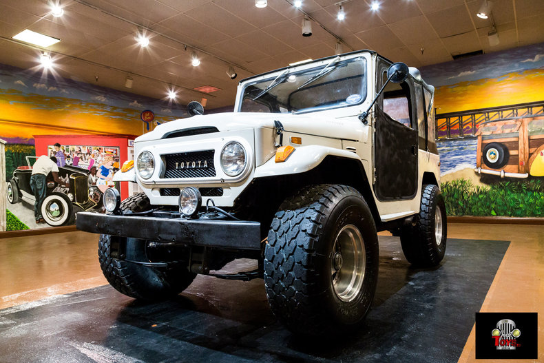 1974 Toyota FJ40