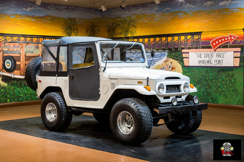 1974 Toyota FJ40