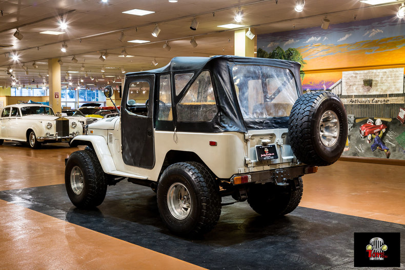 1974 Toyota FJ40