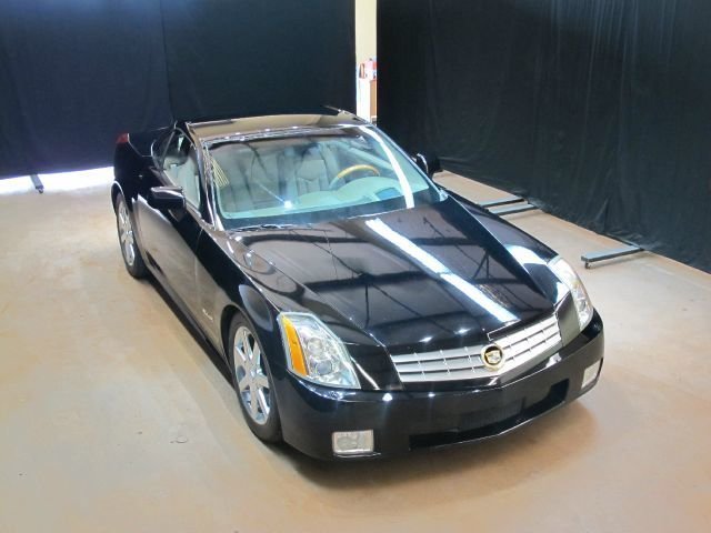 2004 Cadillac XLR
