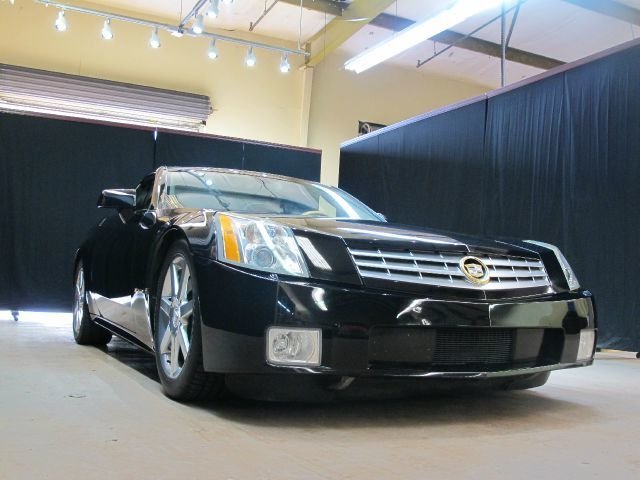 2004 Cadillac XLR