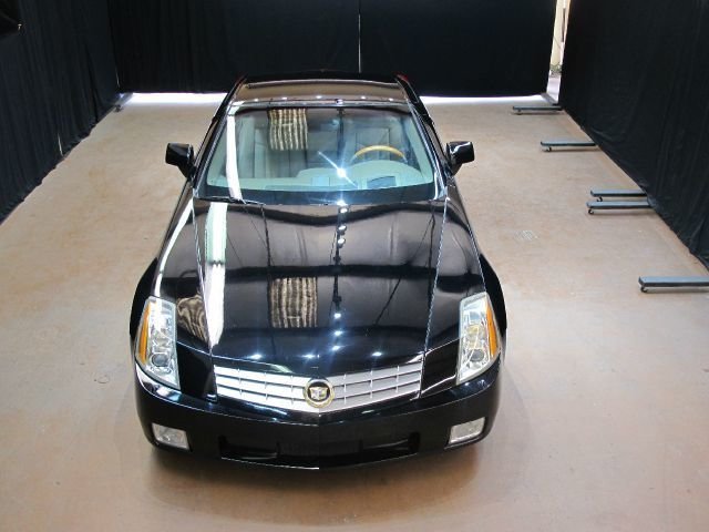 2004 Cadillac XLR