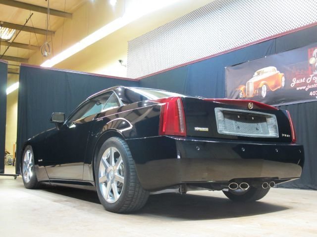 2004 Cadillac XLR