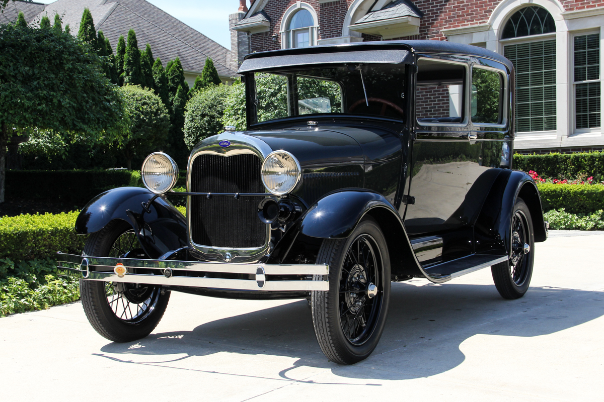 230021 1928 ford black grey 0832130