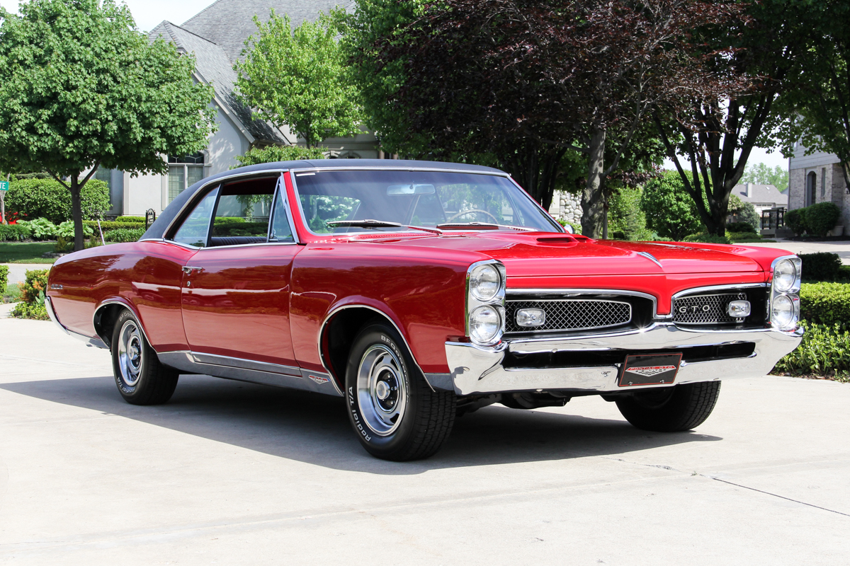 218111 1967 gto red 337011