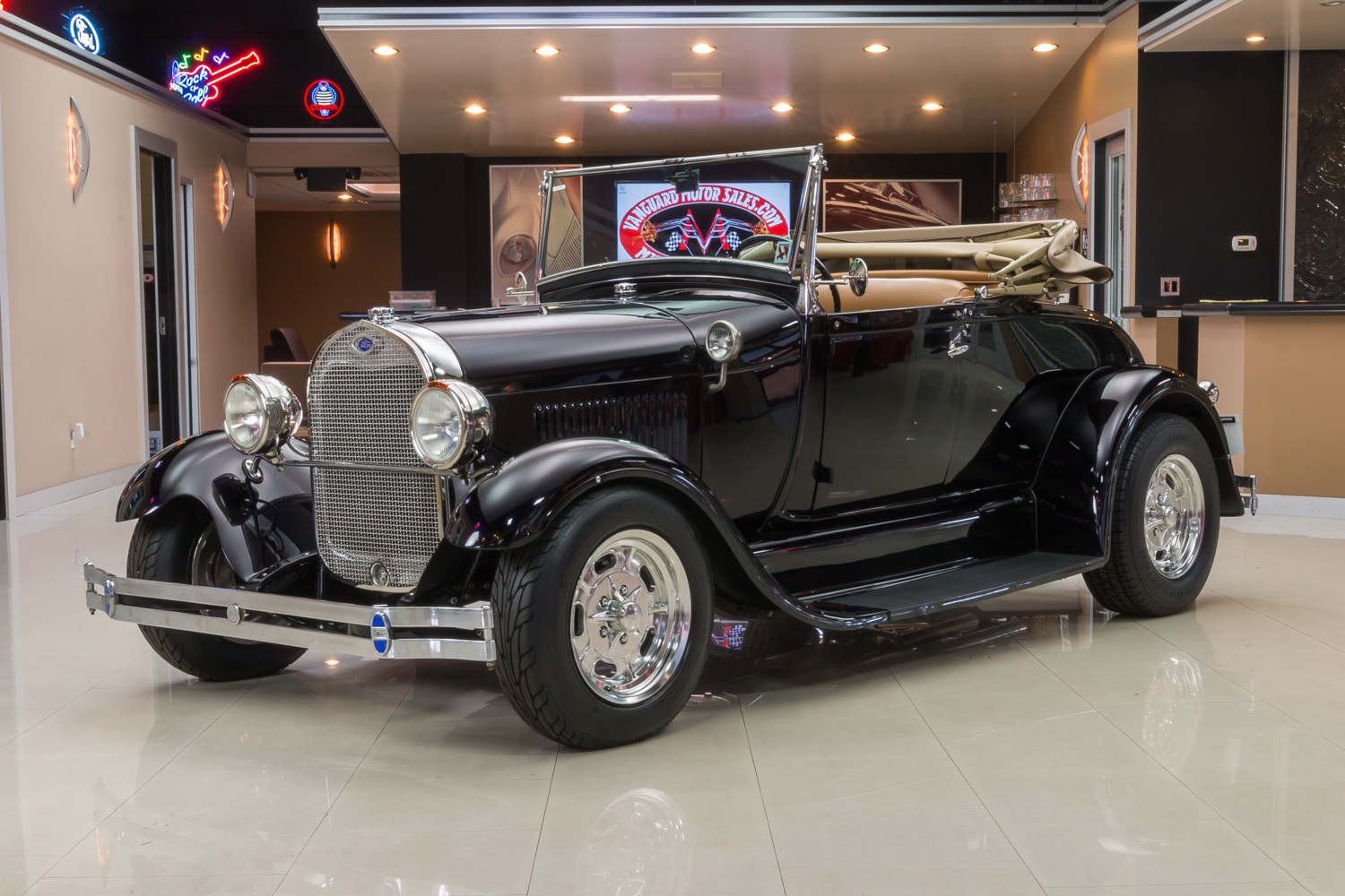 346168 fb65f0210e9c29 ford roadster purple 11821