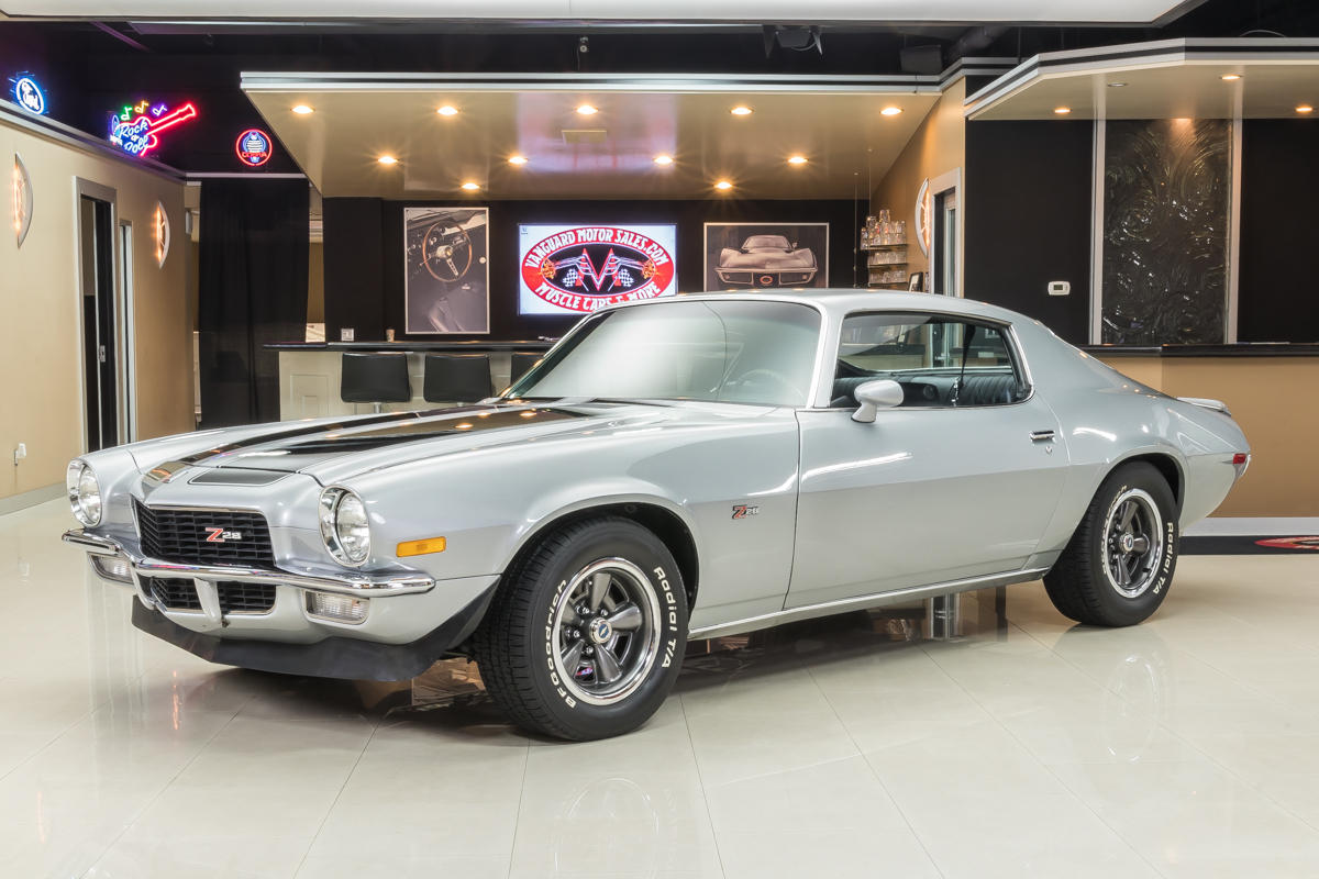 439866 46b410d343b270 chevy camaro silver 30611