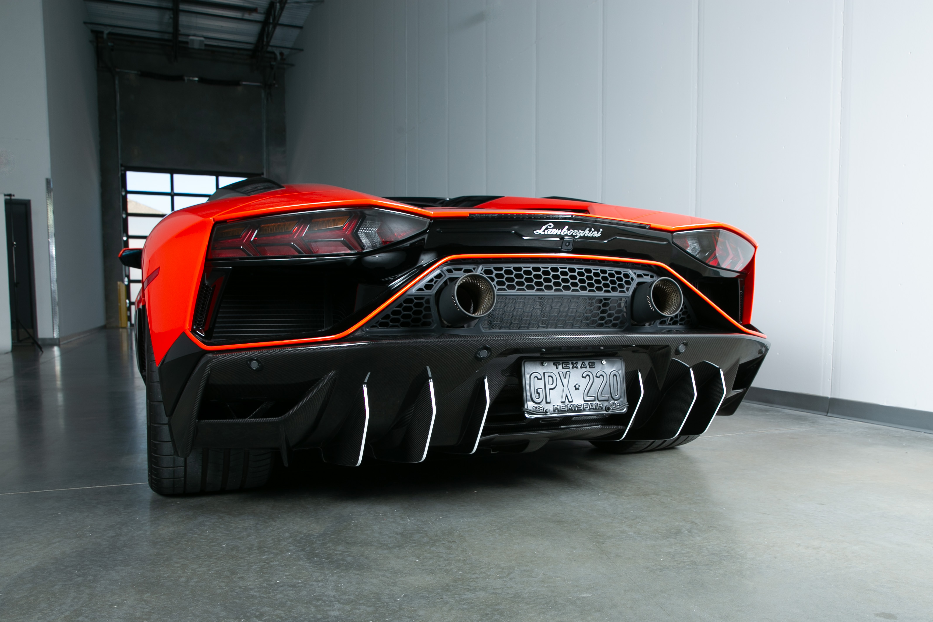 2022 Lamborghini  Aventador Roadster LP 780-4 - V Fine Motorcars
