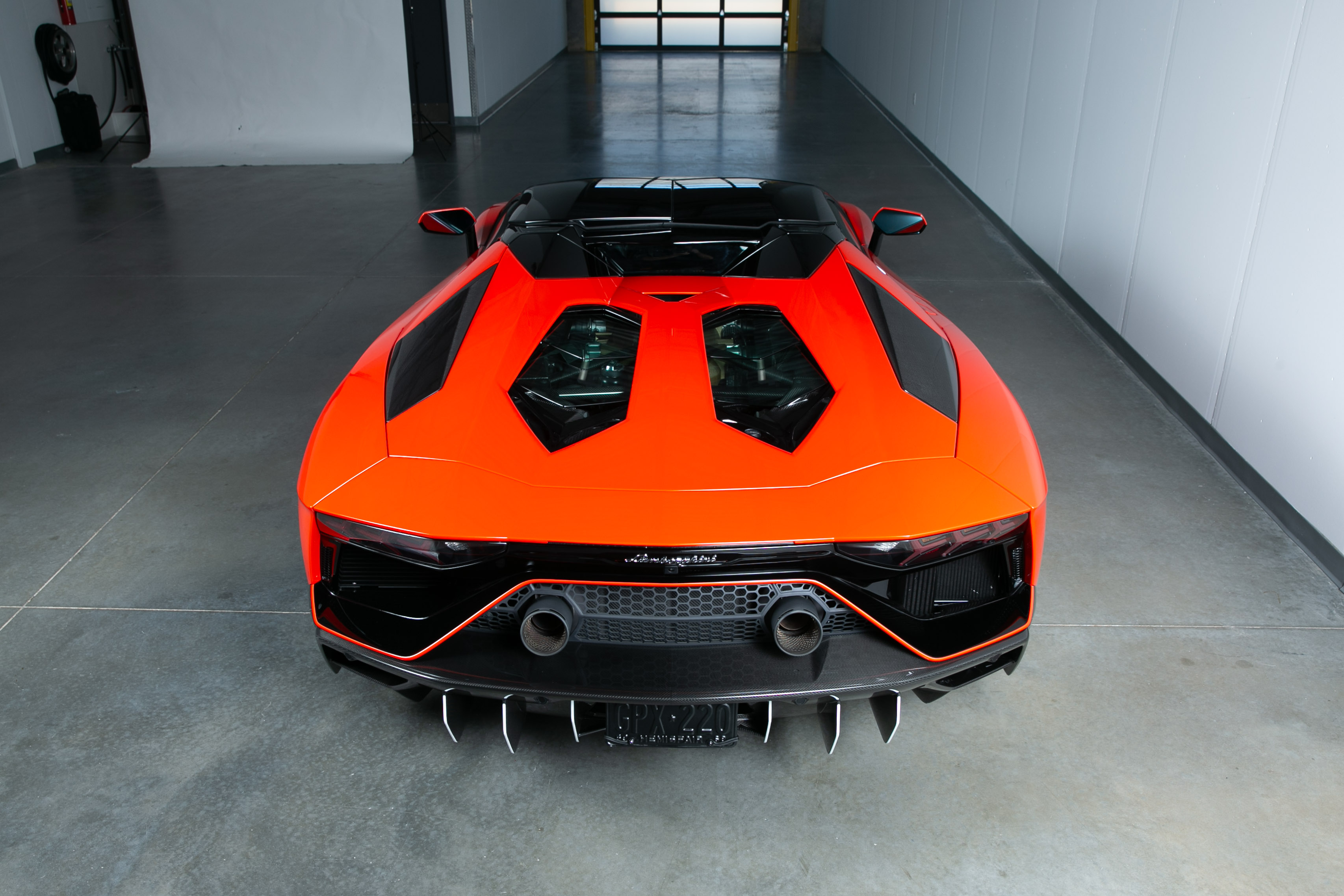 2022 Lamborghini  Aventador Roadster LP 780-4 - V Fine Motorcars