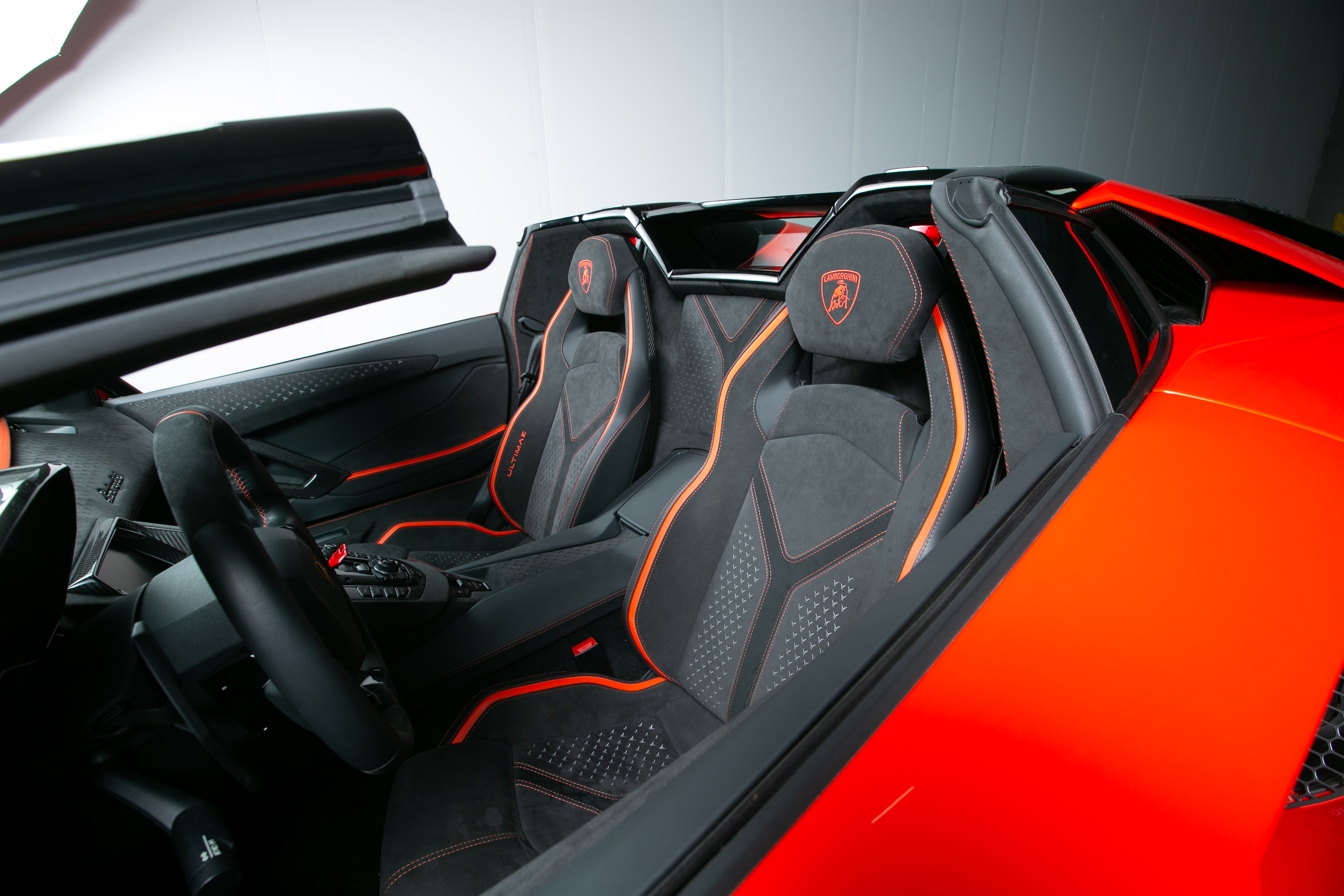 2022 Lamborghini  Aventador Roadster LP 780-4 - V Fine Motorcars