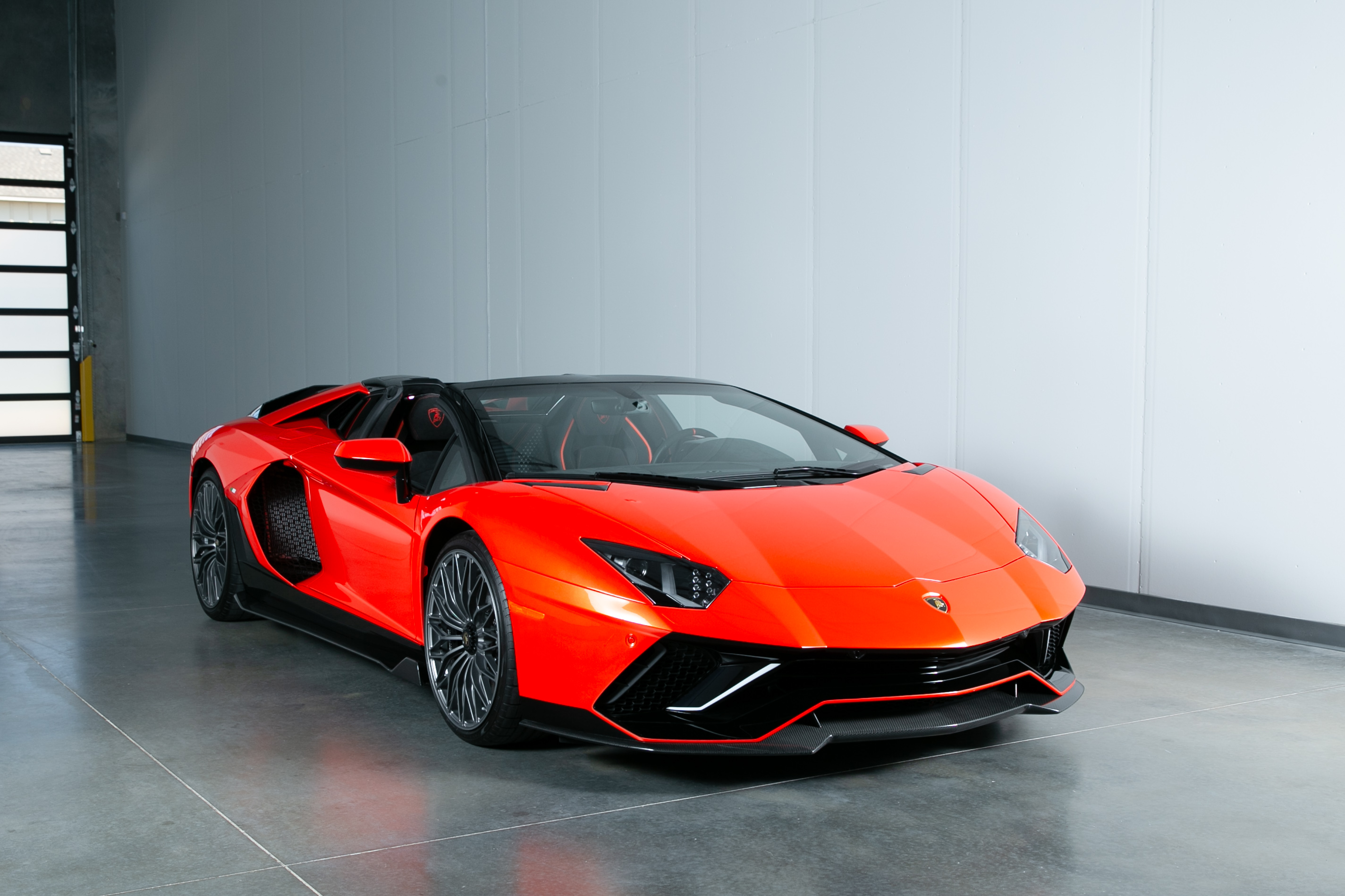 2022 Lamborghini  Aventador Roadster LP 780-4 - V Fine Motorcars