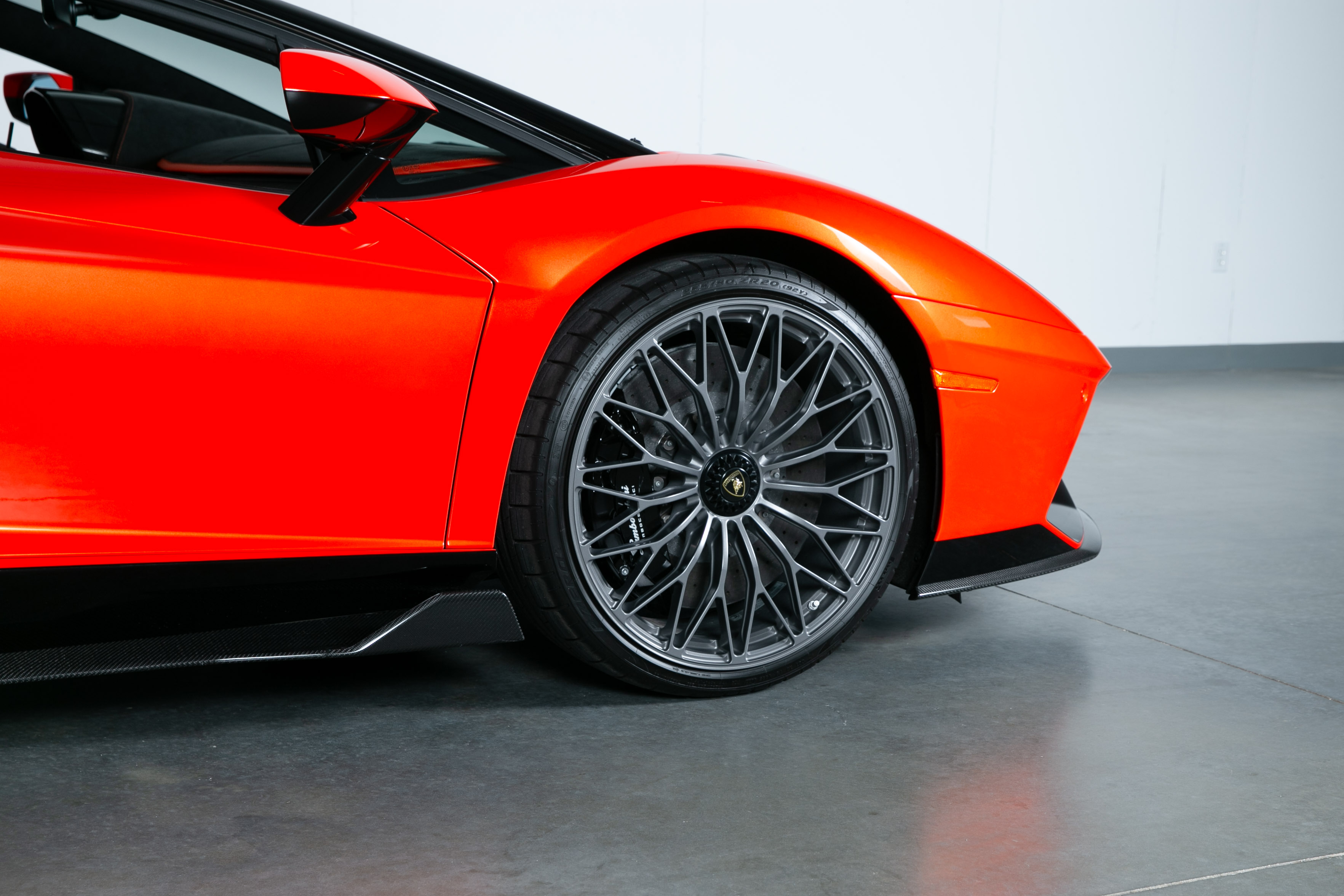 2022 Lamborghini  Aventador Roadster LP 780-4 - V Fine Motorcars